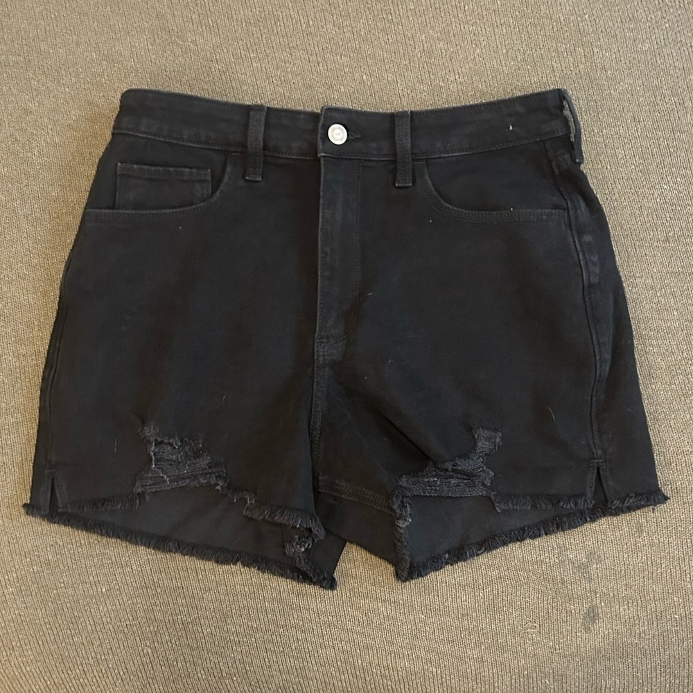 Hollister Curvy Ultra High Rise Mom Short